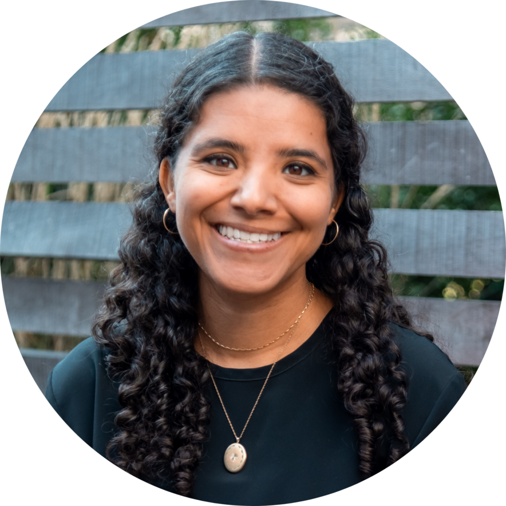 Vanessa Zapata headshot